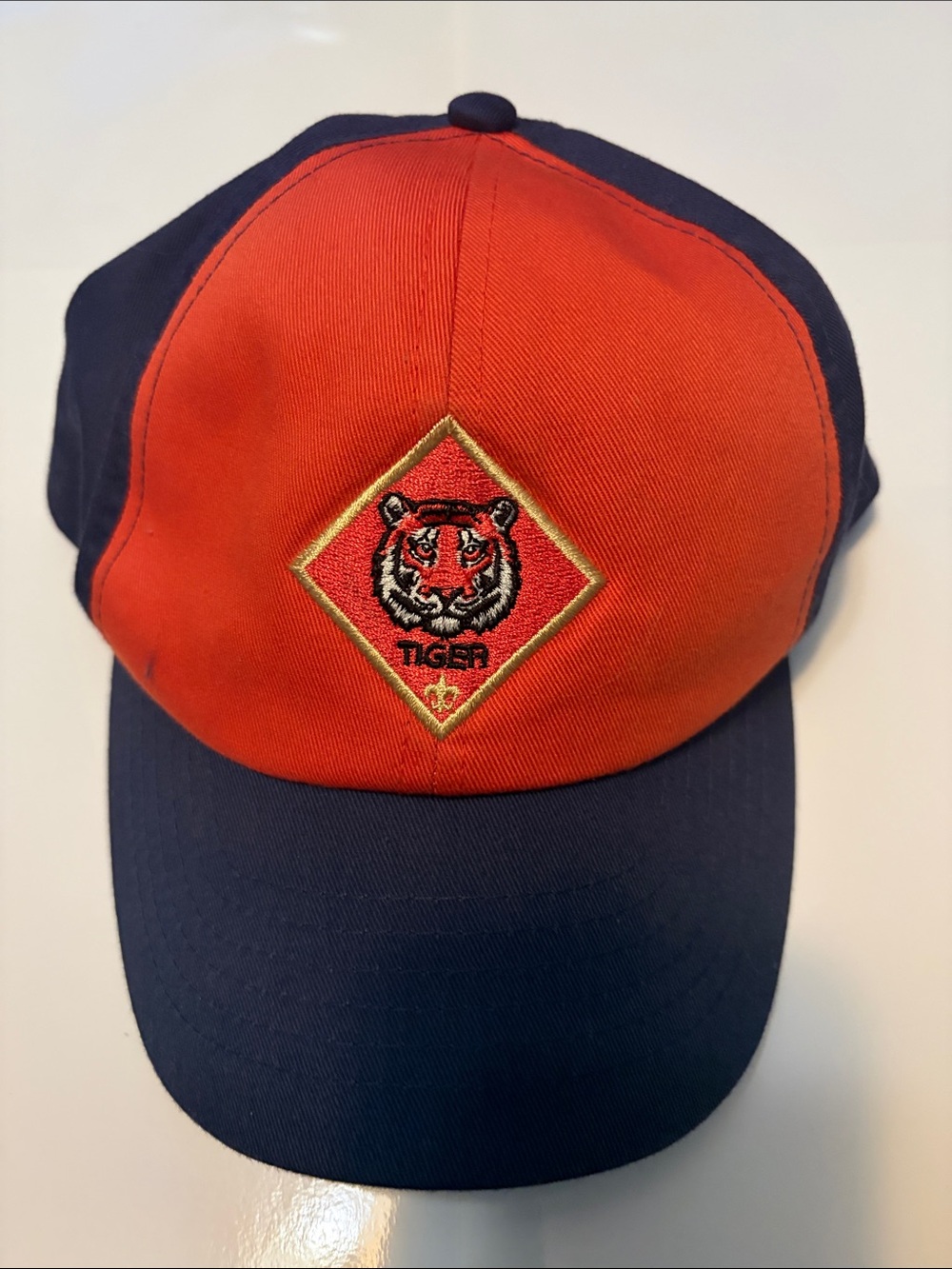 Boy’s Tiger Scout uniform hat Boy Scouts of America ax M/L Velcro adjustable